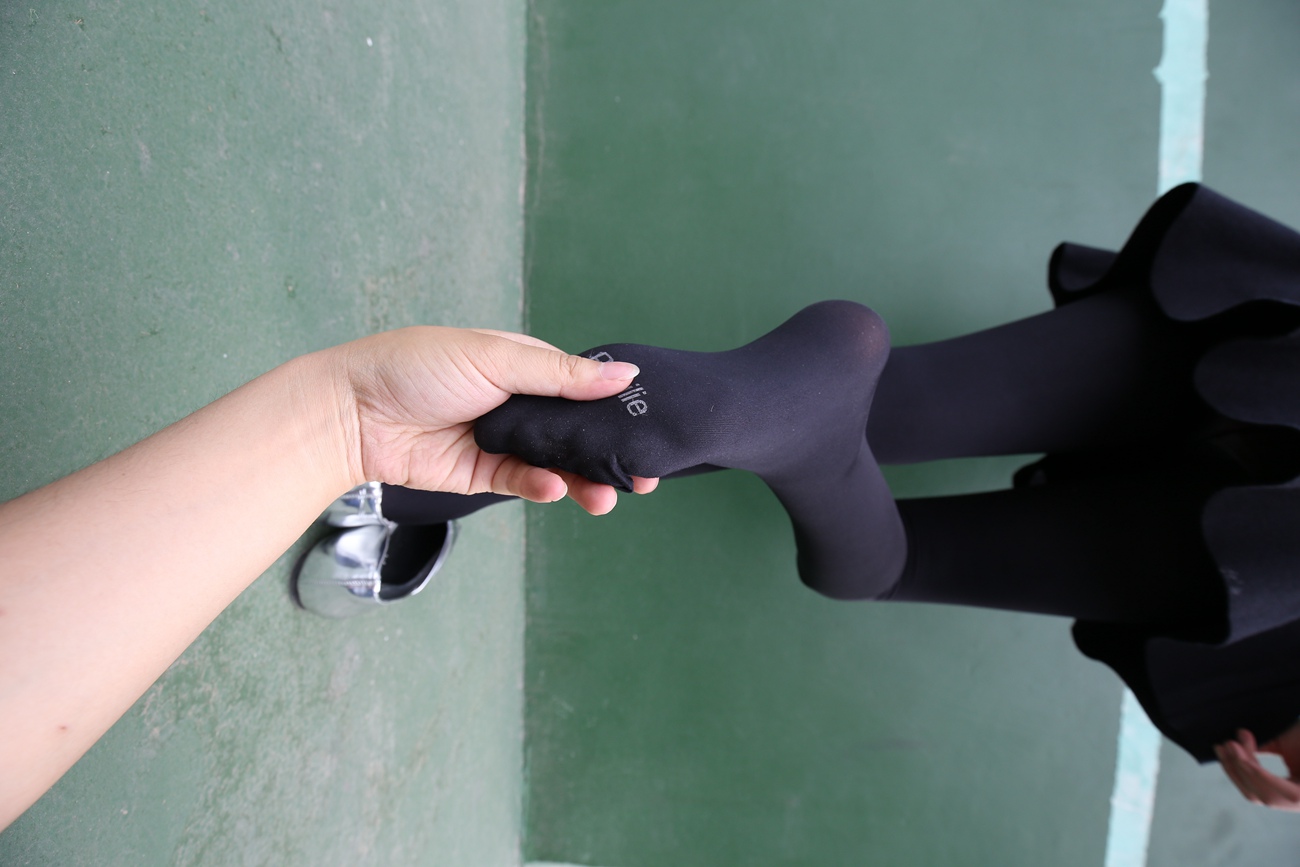 图片[232]-大西瓜爱牙膏-早期作品-Z3-5 空姐黑袜 (2)[267P] – 速更版-美库