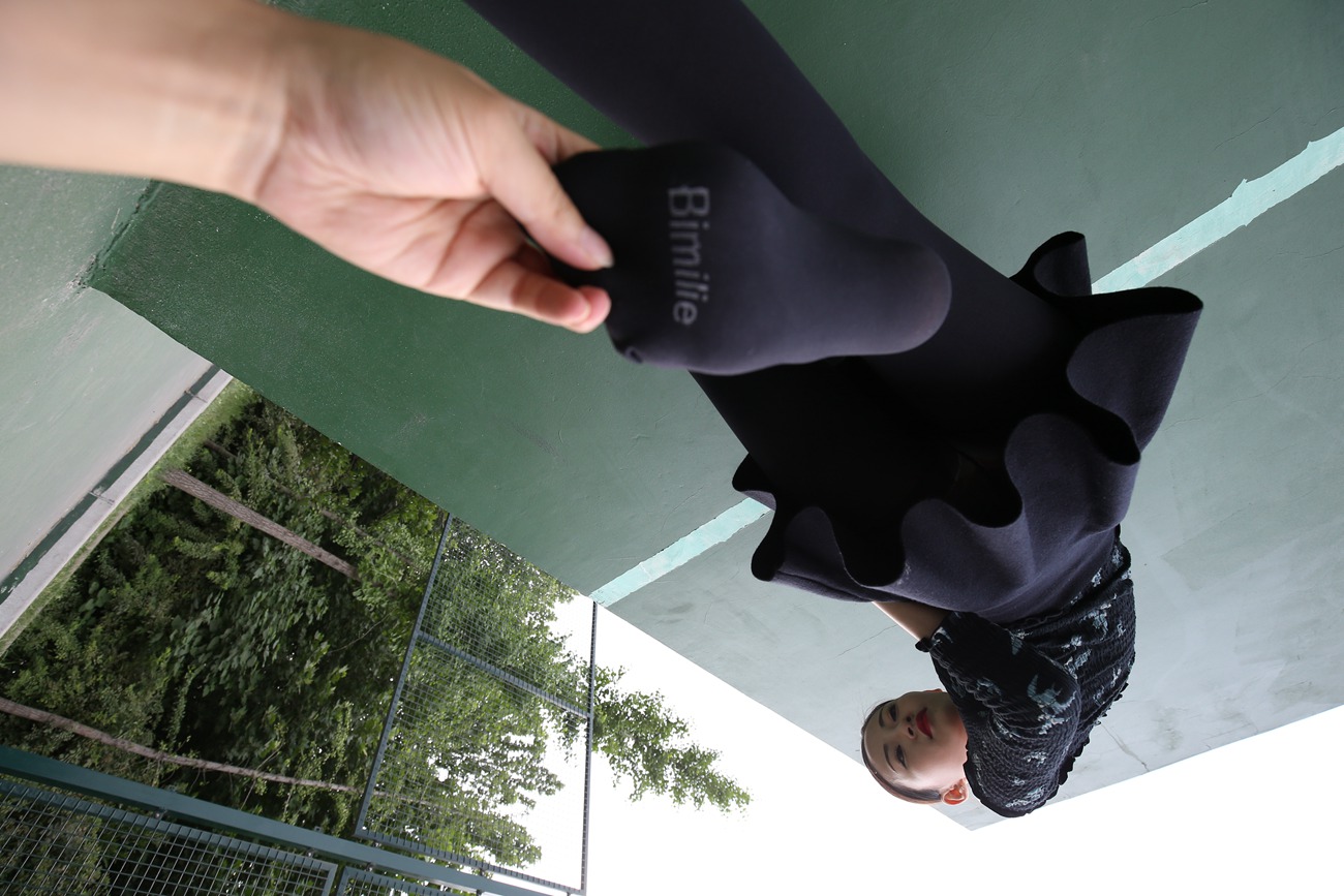 图片[235]-大西瓜爱牙膏-早期作品-Z3-5 空姐黑袜 (2)[267P] – 速更版-美库