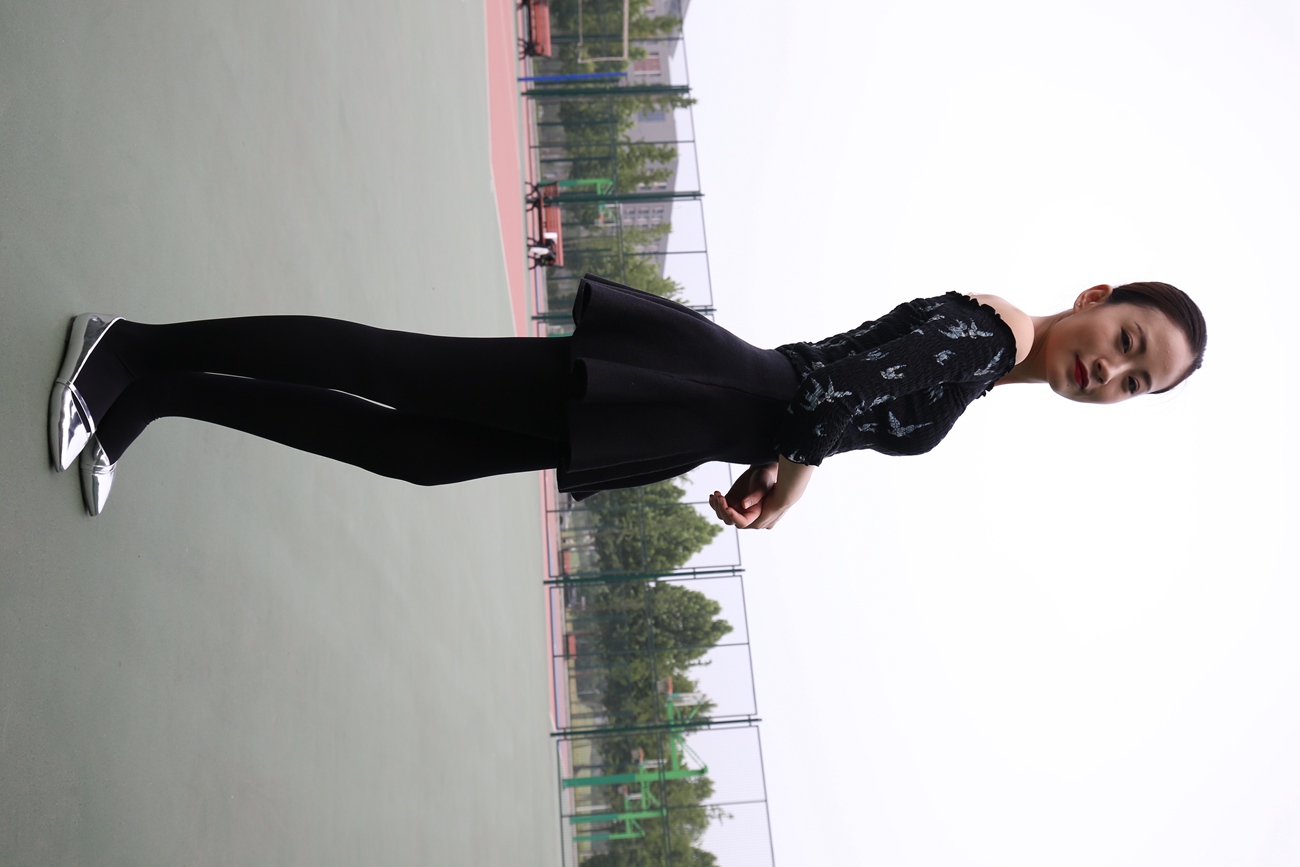 图片[259]-大西瓜爱牙膏-早期作品-Z3-5 空姐黑袜 (2)[267P] – 速更版-美库