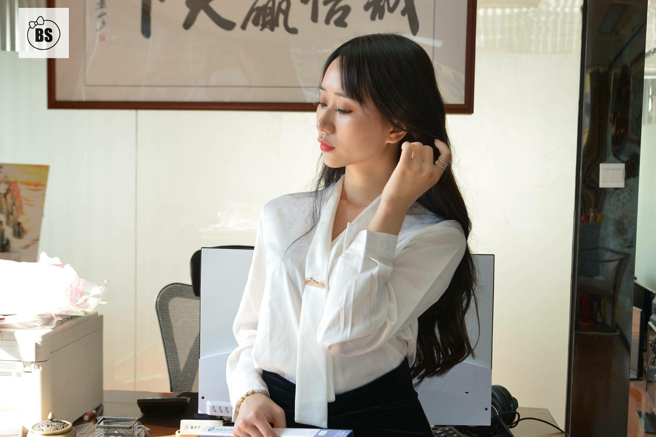 图片[68]-[我丝你想]MX011 美西 新来的女助理1[71P] – 速更版-美库