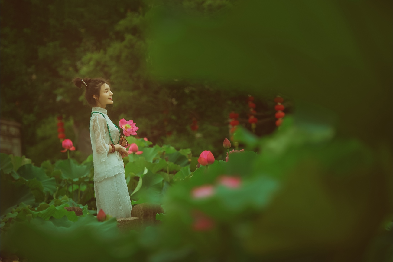 图片[7]-[YITUYU艺图语] 2021.08.14 赏荷记 颗颗树 [36P] – 速更版-美库