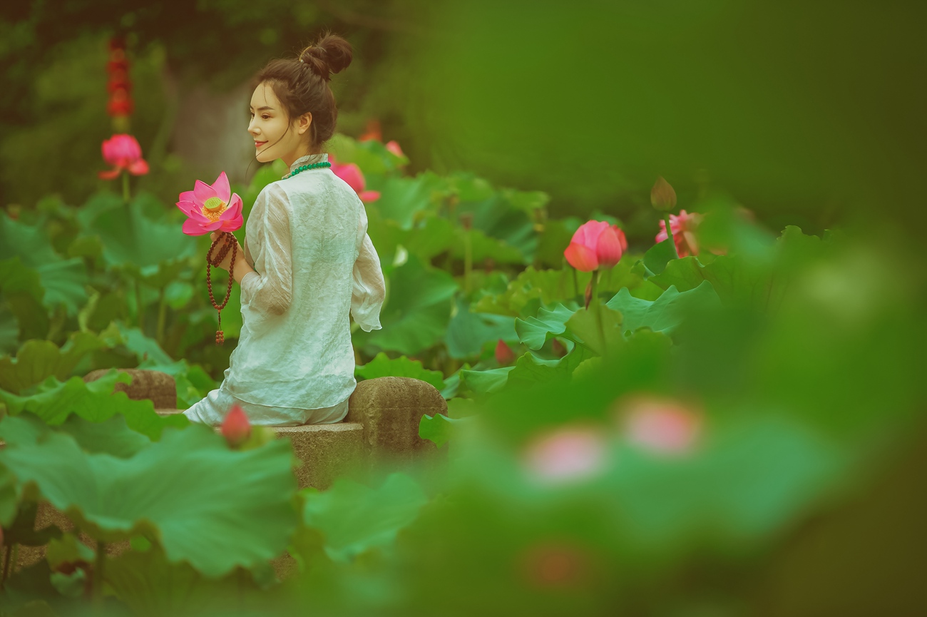 图片[11]-[YITUYU艺图语] 2021.08.14 赏荷记 颗颗树 [36P] – 速更版-美库