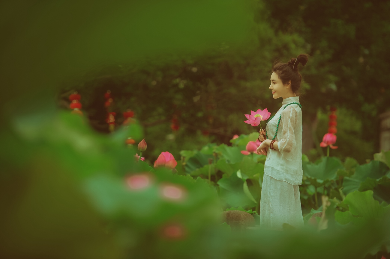 图片[22]-[YITUYU艺图语] 2021.08.14 赏荷记 颗颗树 [36P] – 速更版-美库