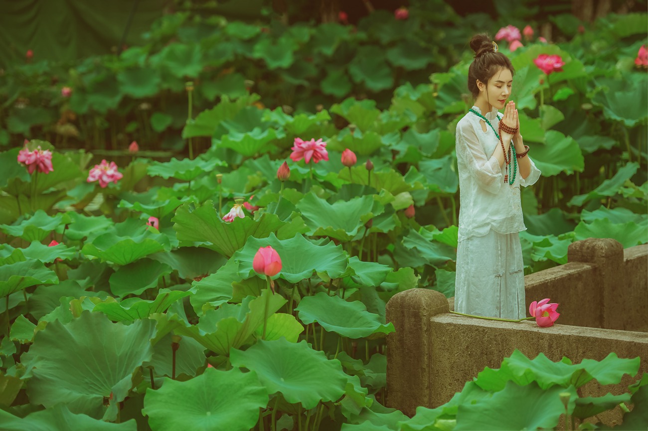 图片[29]-[YITUYU艺图语] 2021.08.14 赏荷记 颗颗树 [36P] – 速更版-美库