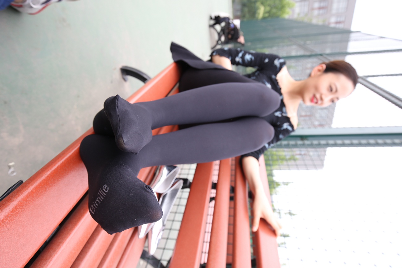 图片[17]-大西瓜爱牙膏-早期作品-Z3-5 空姐黑袜 (4)[99P] – 速更版-美库