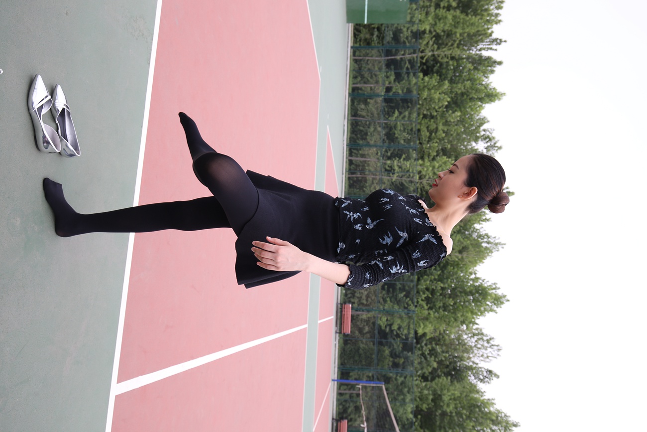 图片[28]-大西瓜爱牙膏-早期作品-Z3-5 空姐黑袜 (5)[106P] – 速更版-美库