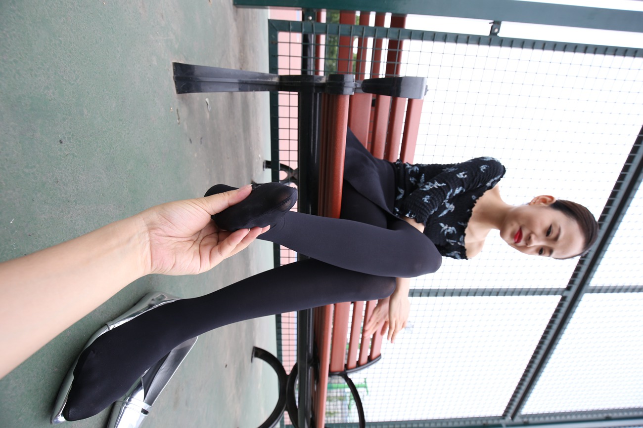 图片[76]-大西瓜爱牙膏-早期作品-Z3-5 空姐黑袜 (4)[99P] – 速更版-美库