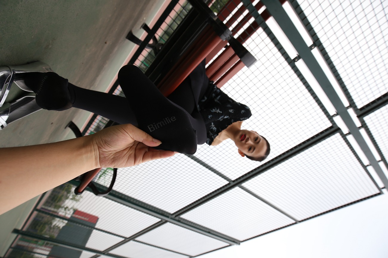 图片[86]-大西瓜爱牙膏-早期作品-Z3-5 空姐黑袜 (4)[99P] – 速更版-美库