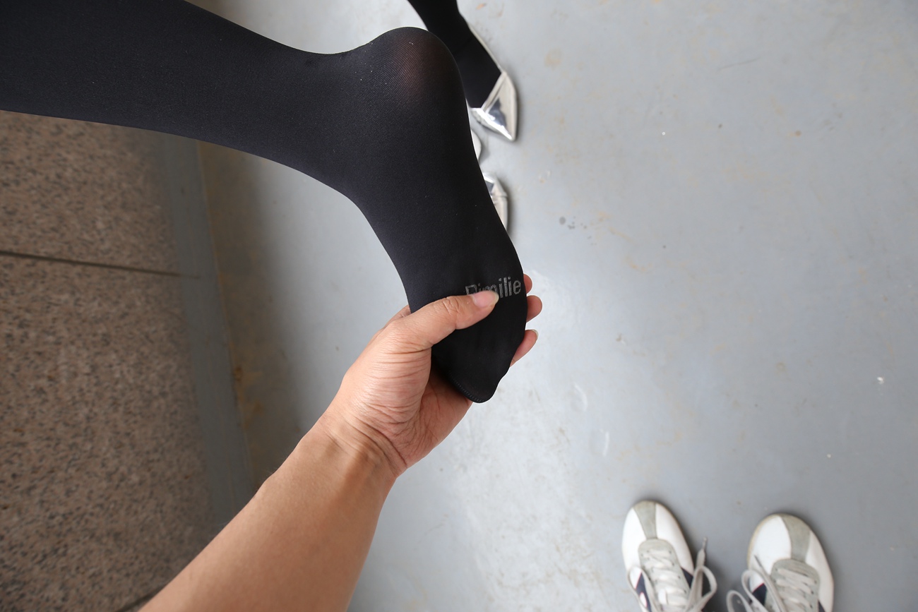 图片[87]-大西瓜爱牙膏-早期作品-Z3-5 空姐黑袜 (5)[106P] – 速更版-美库