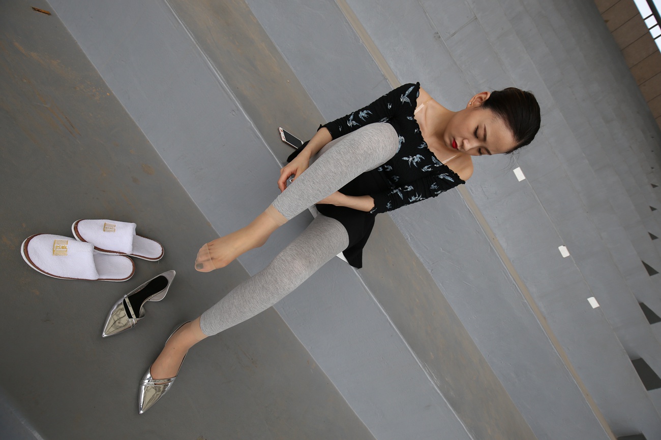 图片[16]-大西瓜爱牙膏-早期作品-Z3-6 空姐灰丝 (1)[67P] – 速更版-美库