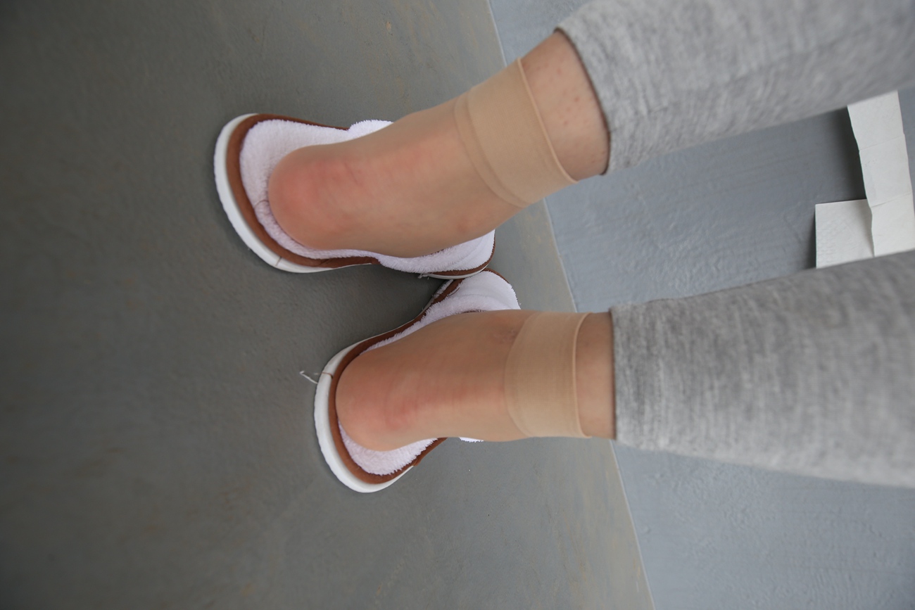 图片[20]-大西瓜爱牙膏-早期作品-Z3-6 空姐灰丝 (1)[67P] – 速更版-美库