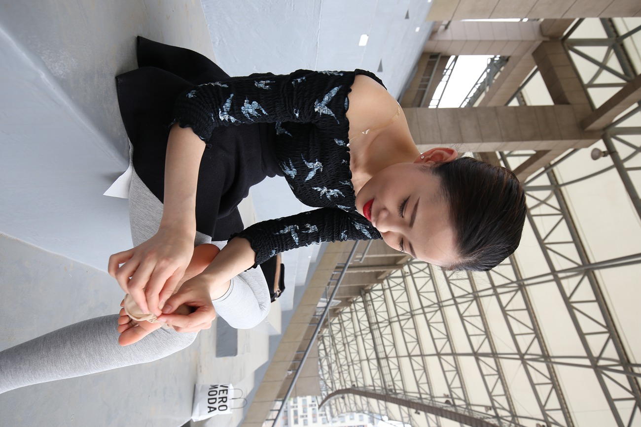 图片[21]-大西瓜爱牙膏-早期作品-Z3-6 空姐灰丝 (2)[103P] – 速更版-美库