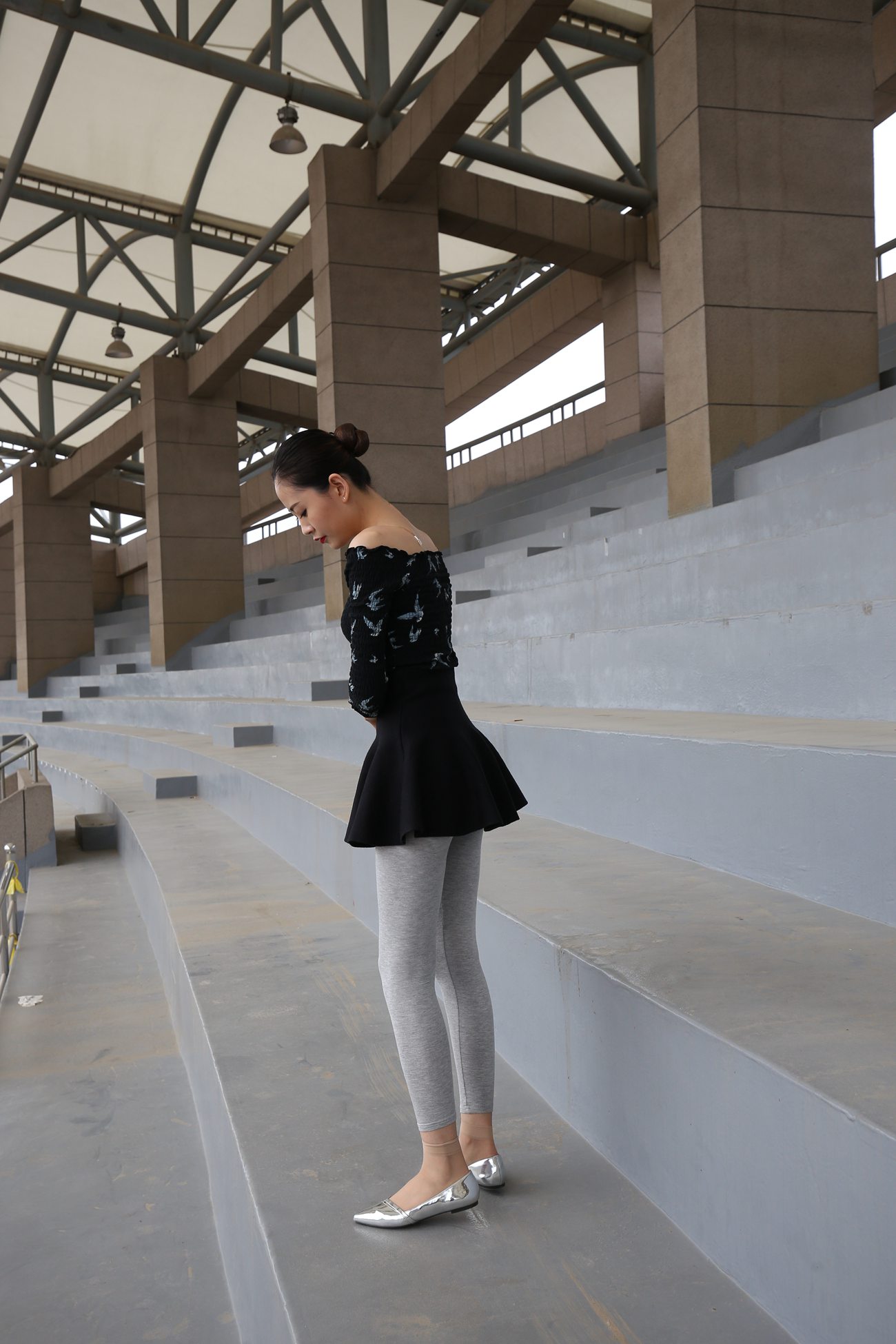 图片[15]-大西瓜爱牙膏-早期作品-Z3-6 空姐灰丝 (3)[59P] – 速更版-美库