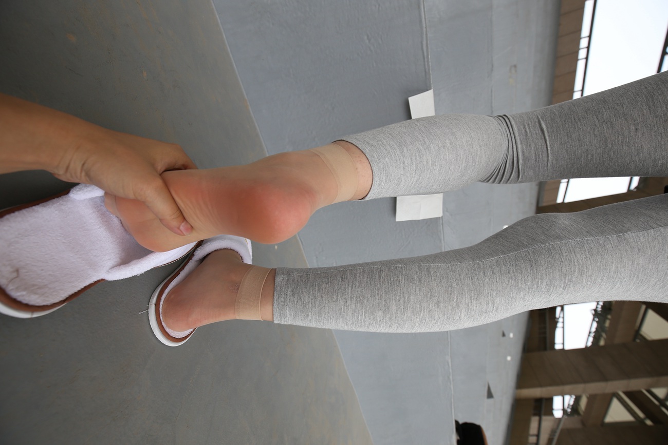 图片[34]-大西瓜爱牙膏-早期作品-Z3-6 空姐灰丝 (1)[67P] – 速更版-美库