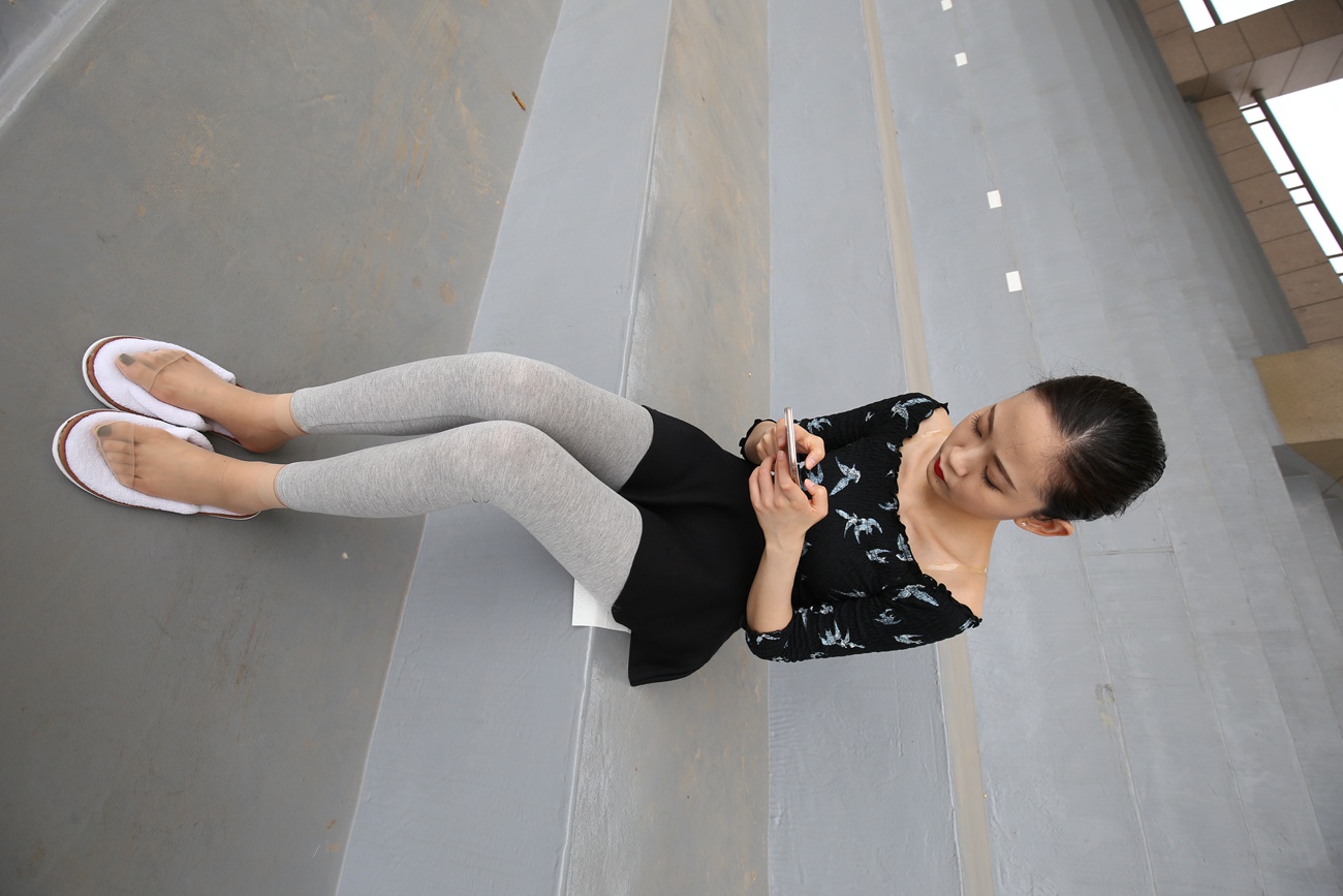 图片[39]-大西瓜爱牙膏-早期作品-Z3-6 空姐灰丝 (1)[67P] – 速更版-美库