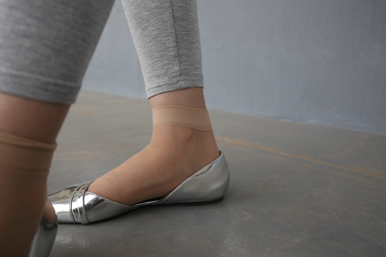 图片[24]-大西瓜爱牙膏-早期作品-Z3-6 空姐灰丝 (3)[59P] – 速更版-美库