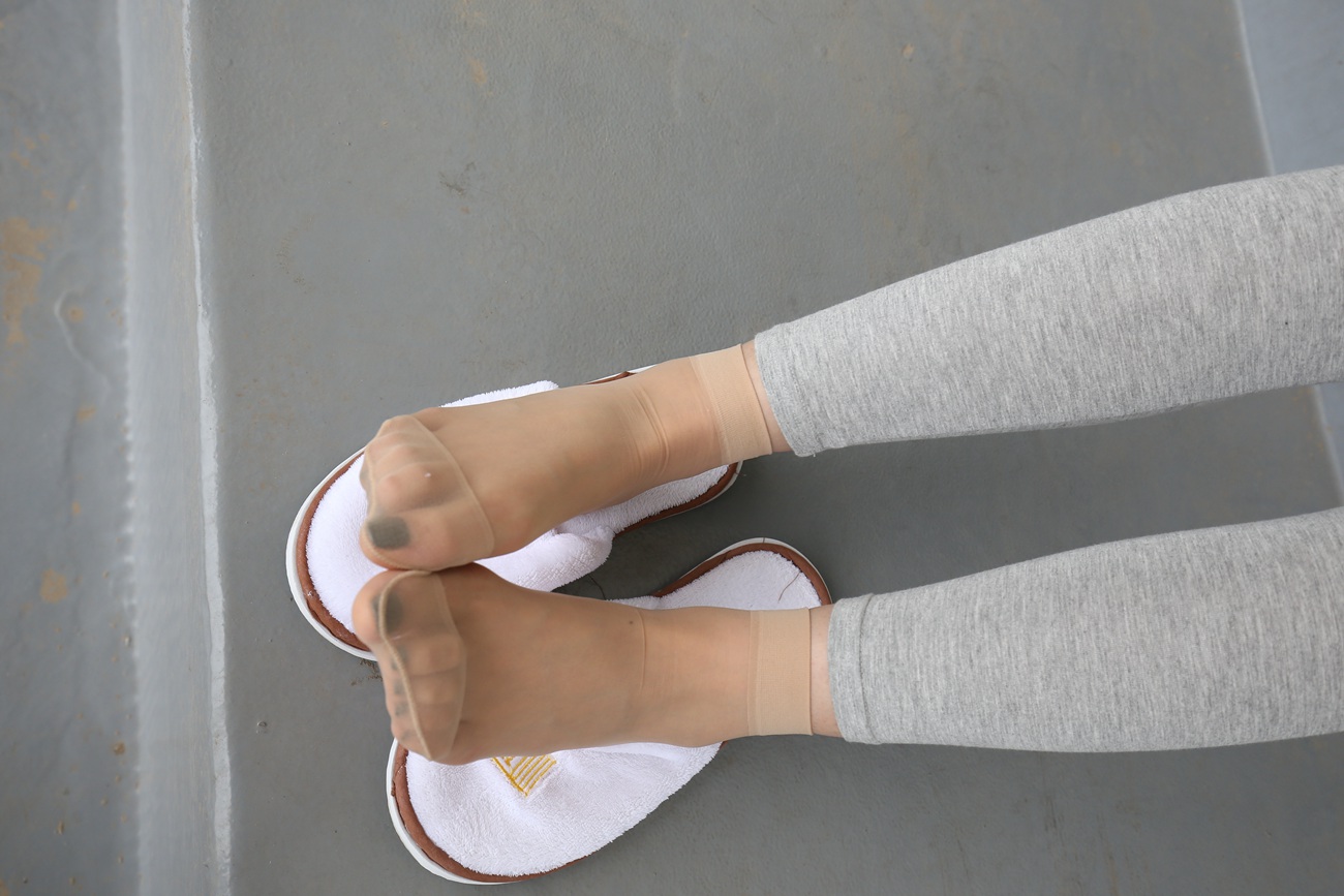 图片[48]-大西瓜爱牙膏-早期作品-Z3-6 空姐灰丝 (1)[67P] – 速更版-美库