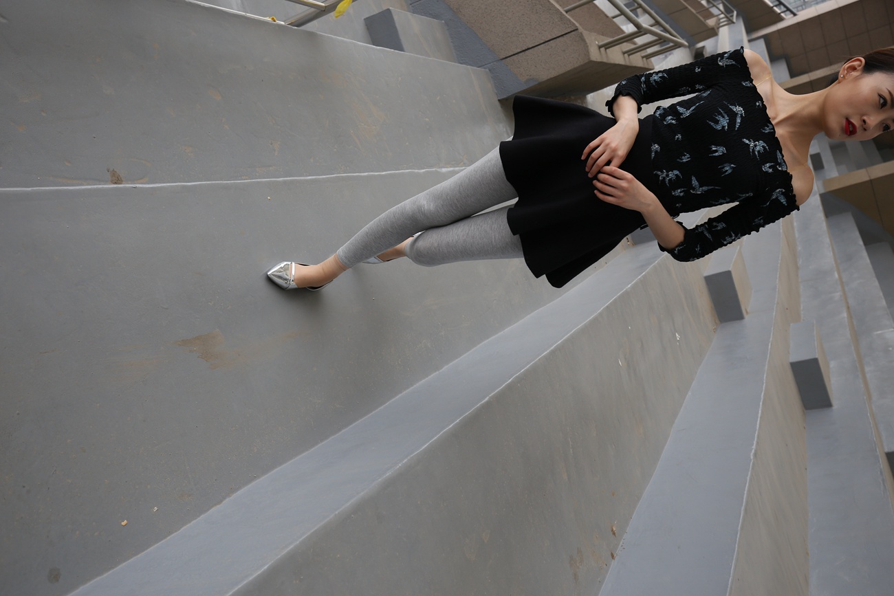 图片[59]-大西瓜爱牙膏-早期作品-Z3-6 空姐灰丝 (2)[103P] – 速更版-美库