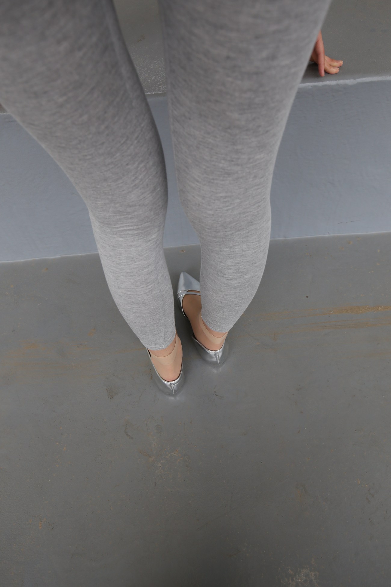 图片[57]-大西瓜爱牙膏-早期作品-Z3-6 空姐灰丝 (3)[59P] – 速更版-美库