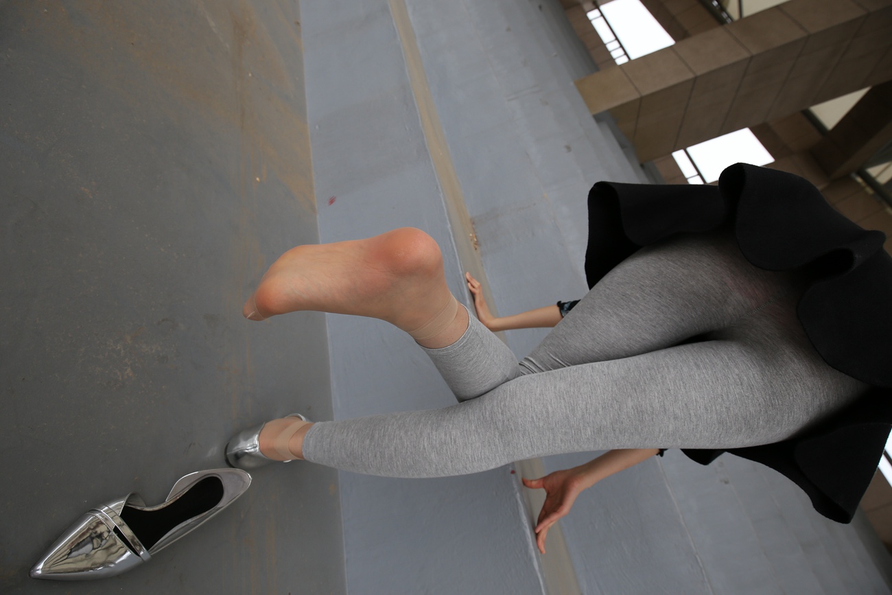 图片[94]-大西瓜爱牙膏-早期作品-Z3-6 空姐灰丝 (2)[103P] – 速更版-美库