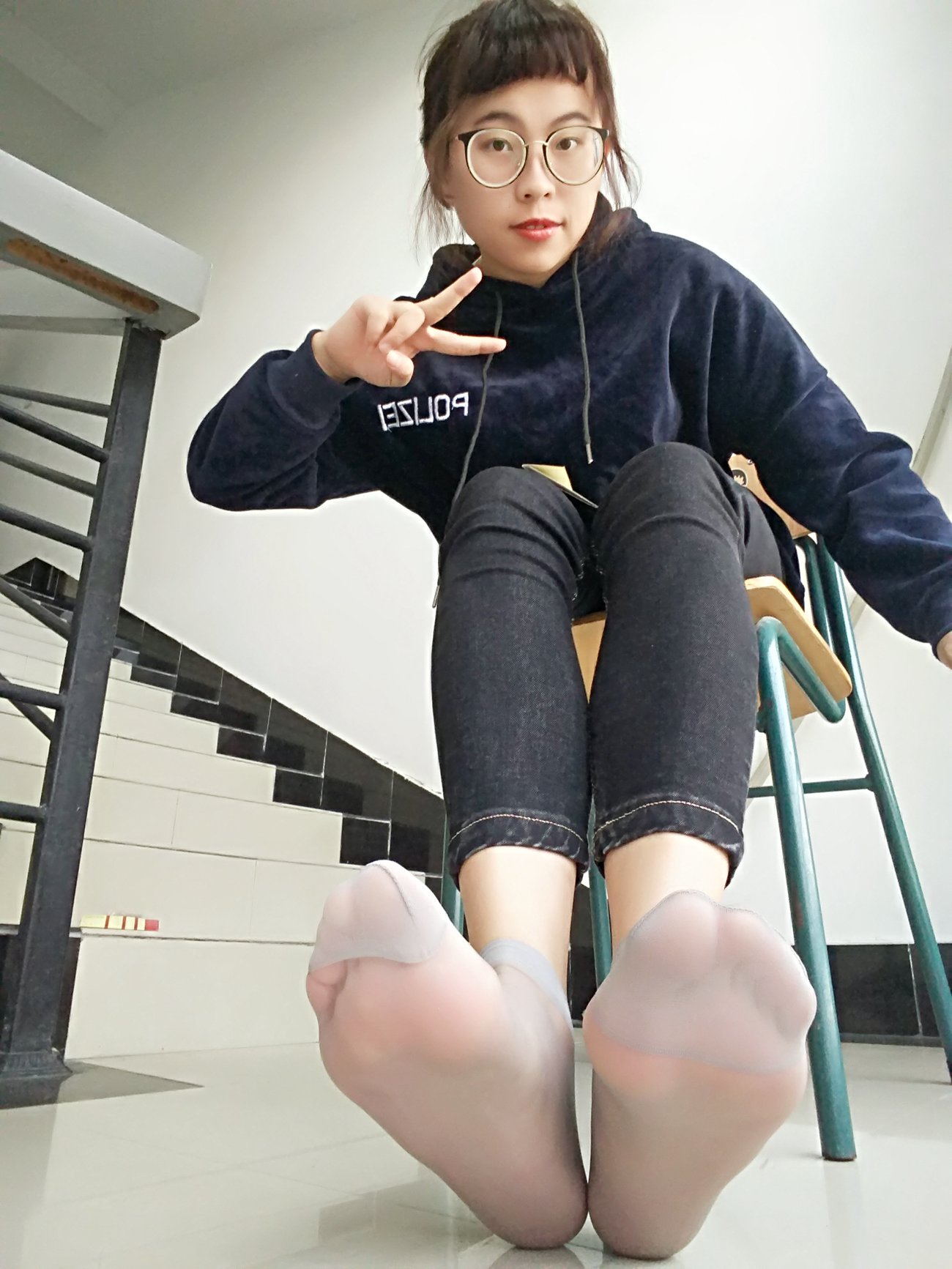 图片[27]-学妹校园寝室短丝系列004期 沈惠玲[63P] – 速更版-美库