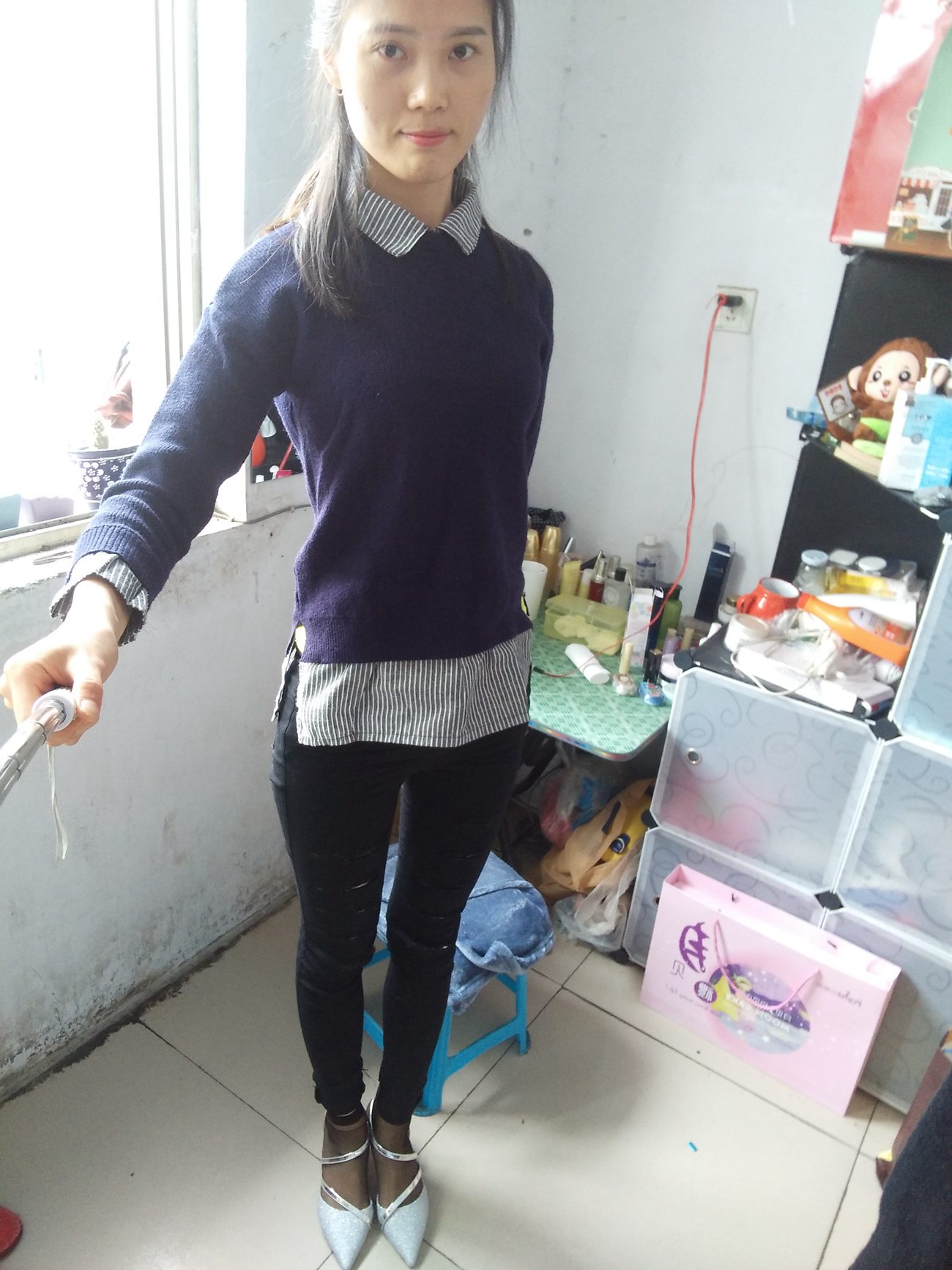 图片[28]-学妹校园寝室短丝系列005期 徐璐[52P] – 速更版-美库