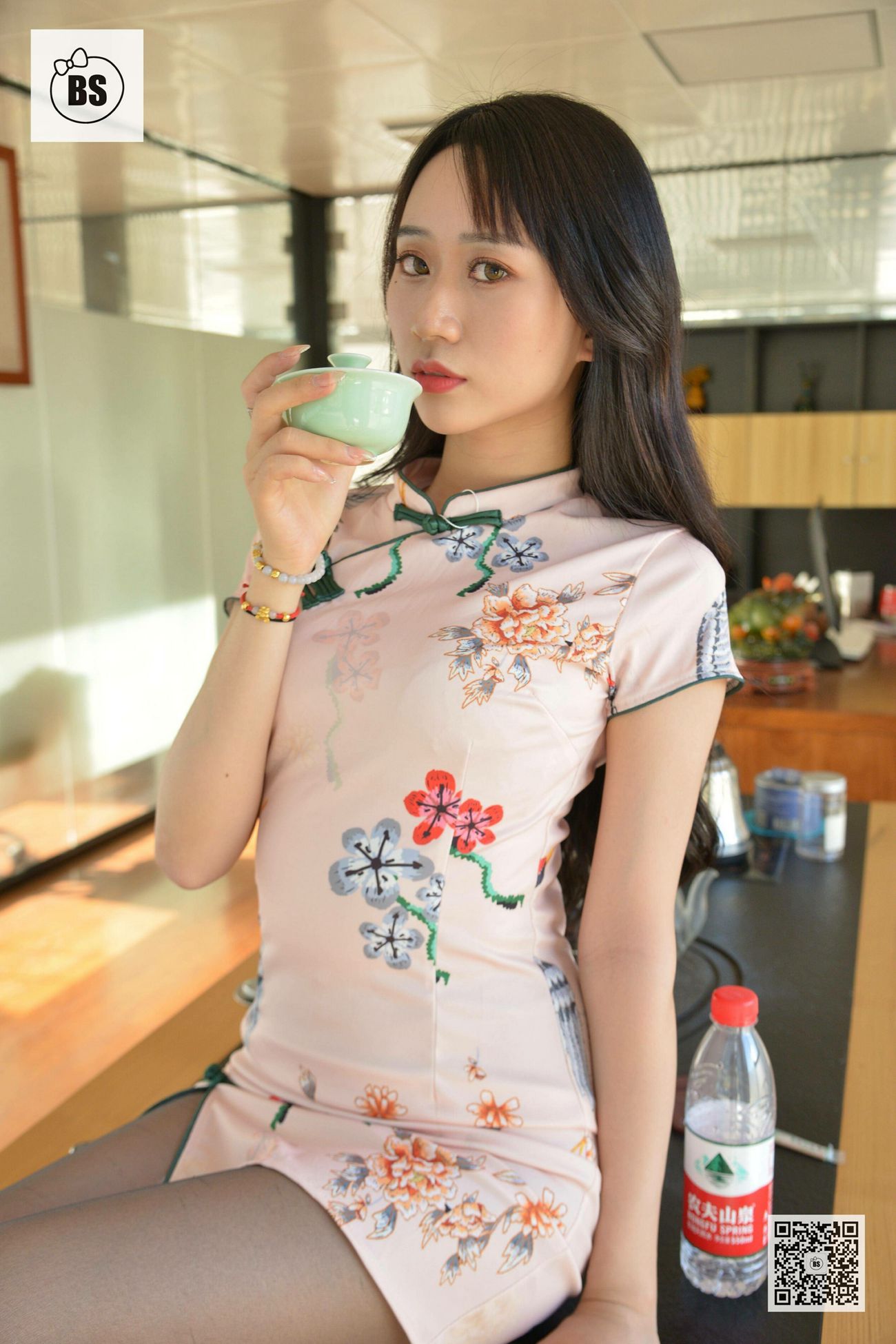 图片[17]-[我丝你想]MX014 美西 新来的女助理4[74P] – 速更版-美库