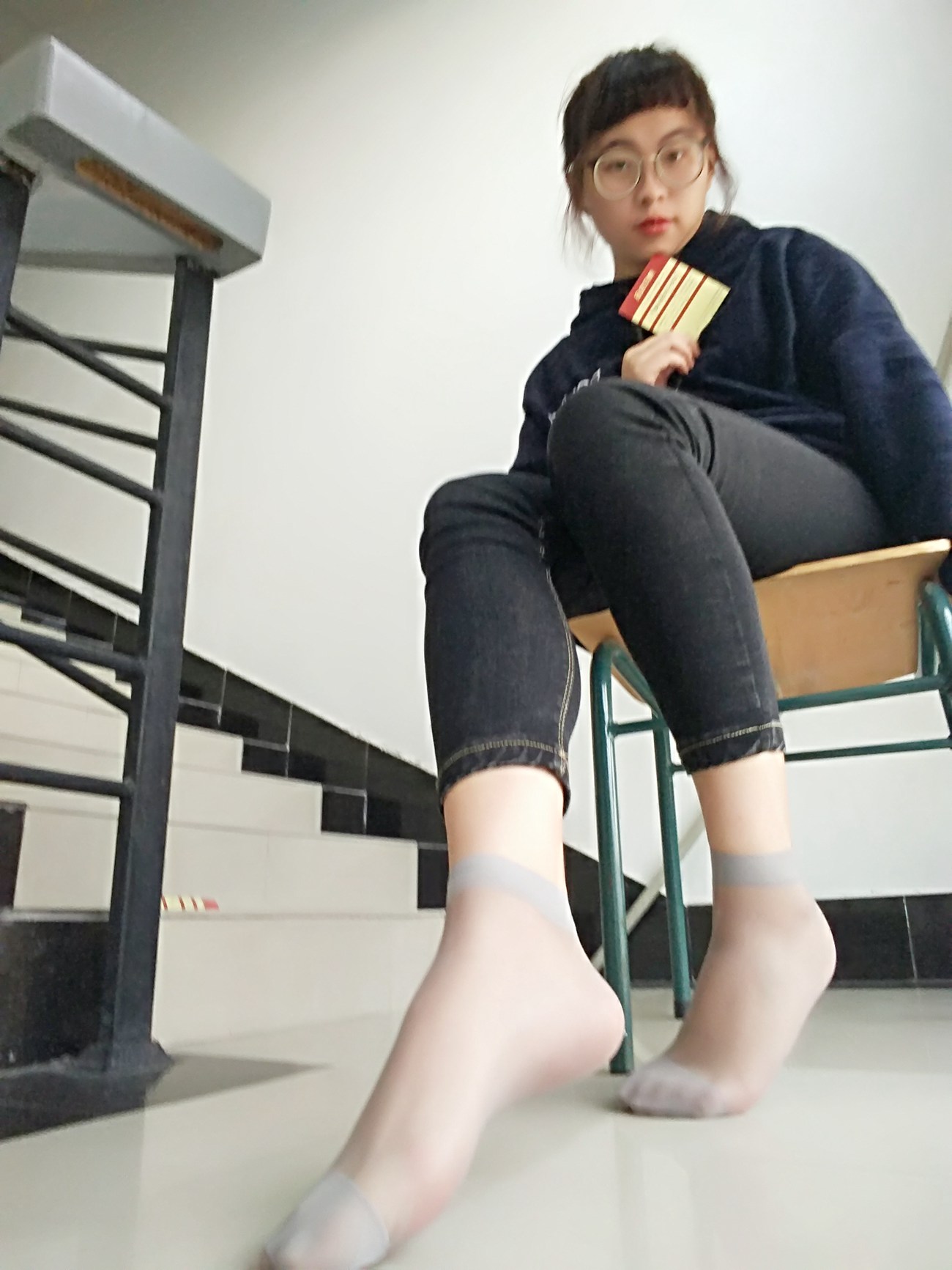 图片[35]-学妹校园寝室短丝系列004期 沈惠玲[63P] – 速更版-美库