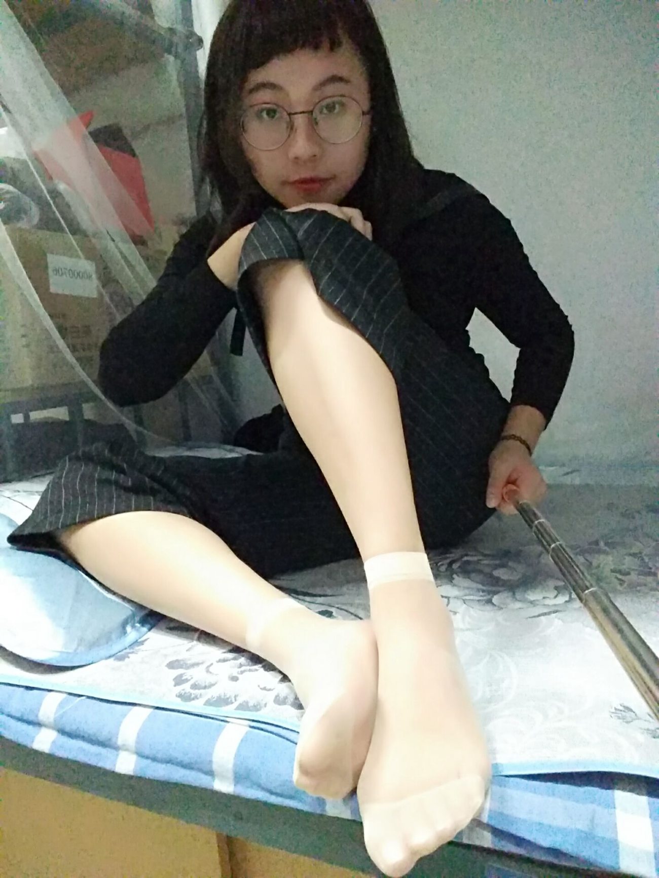 图片[38]-学妹校园寝室短丝系列004期 沈惠玲[63P] – 速更版-美库