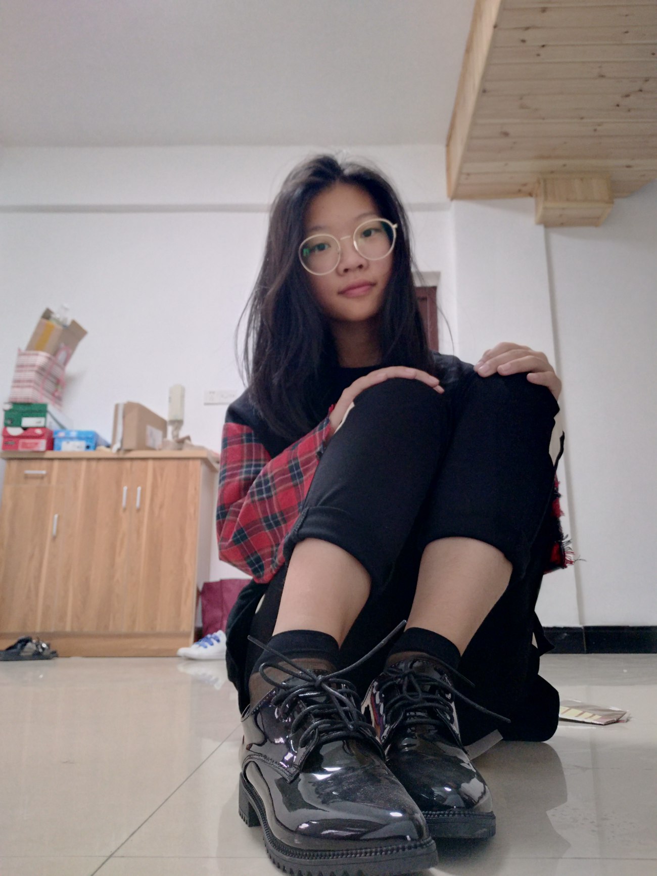 图片[25]-学妹校园寝室短丝系列006期 洪婷婷[83P] – 速更版-美库