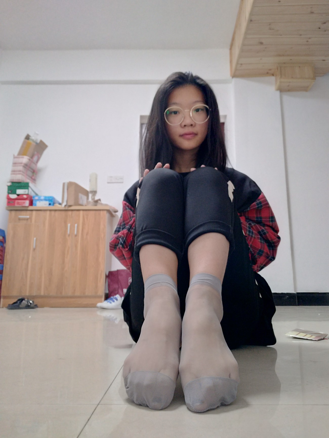 图片[26]-学妹校园寝室短丝系列006期 洪婷婷[83P] – 速更版-美库