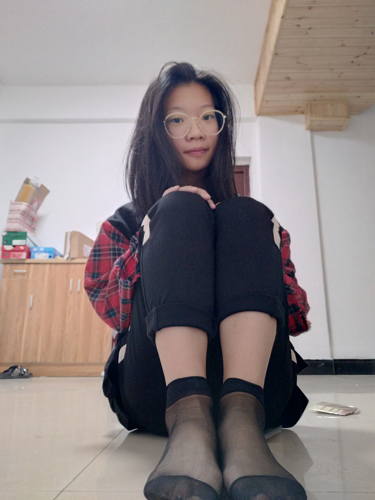 图片[35]-学妹校园寝室短丝系列006期 洪婷婷[83P] – 速更版-美库