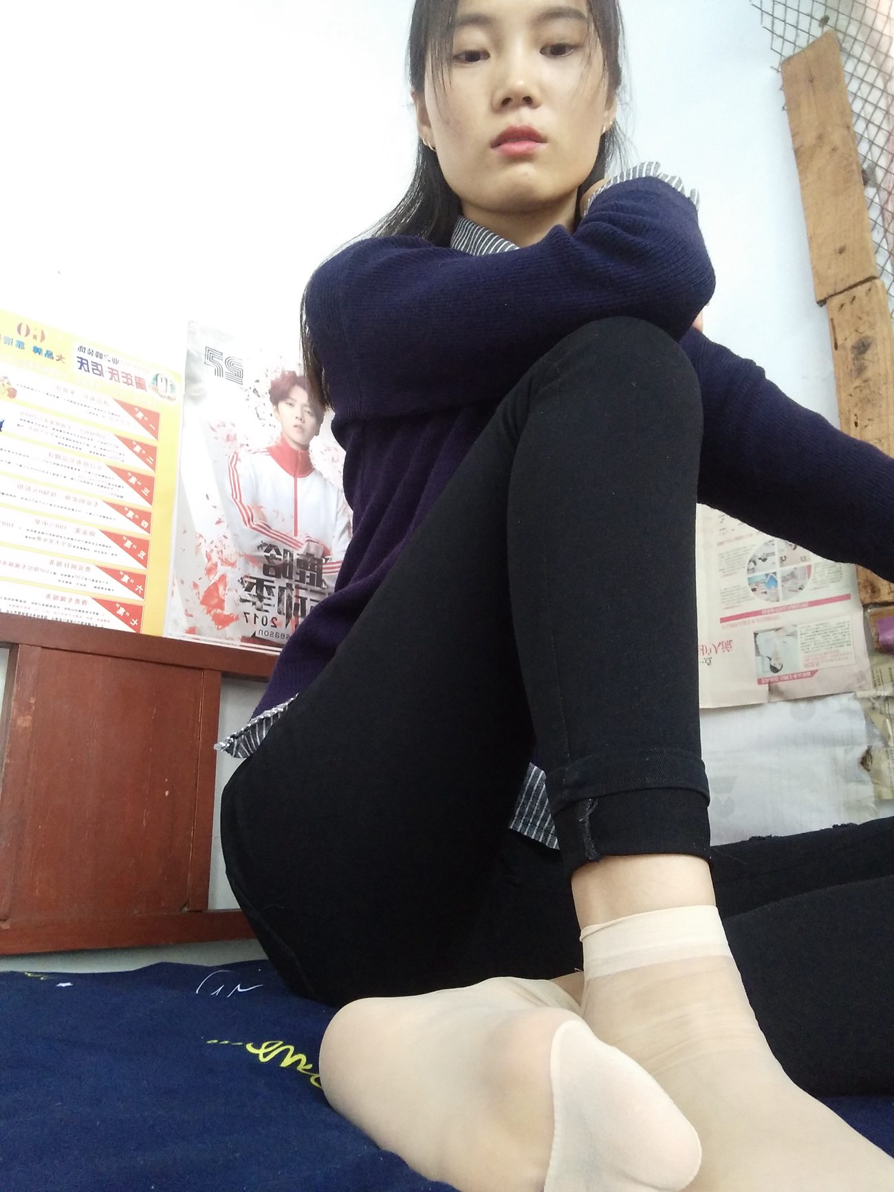 图片[45]-学妹校园寝室短丝系列005期 徐璐[52P] – 速更版-美库