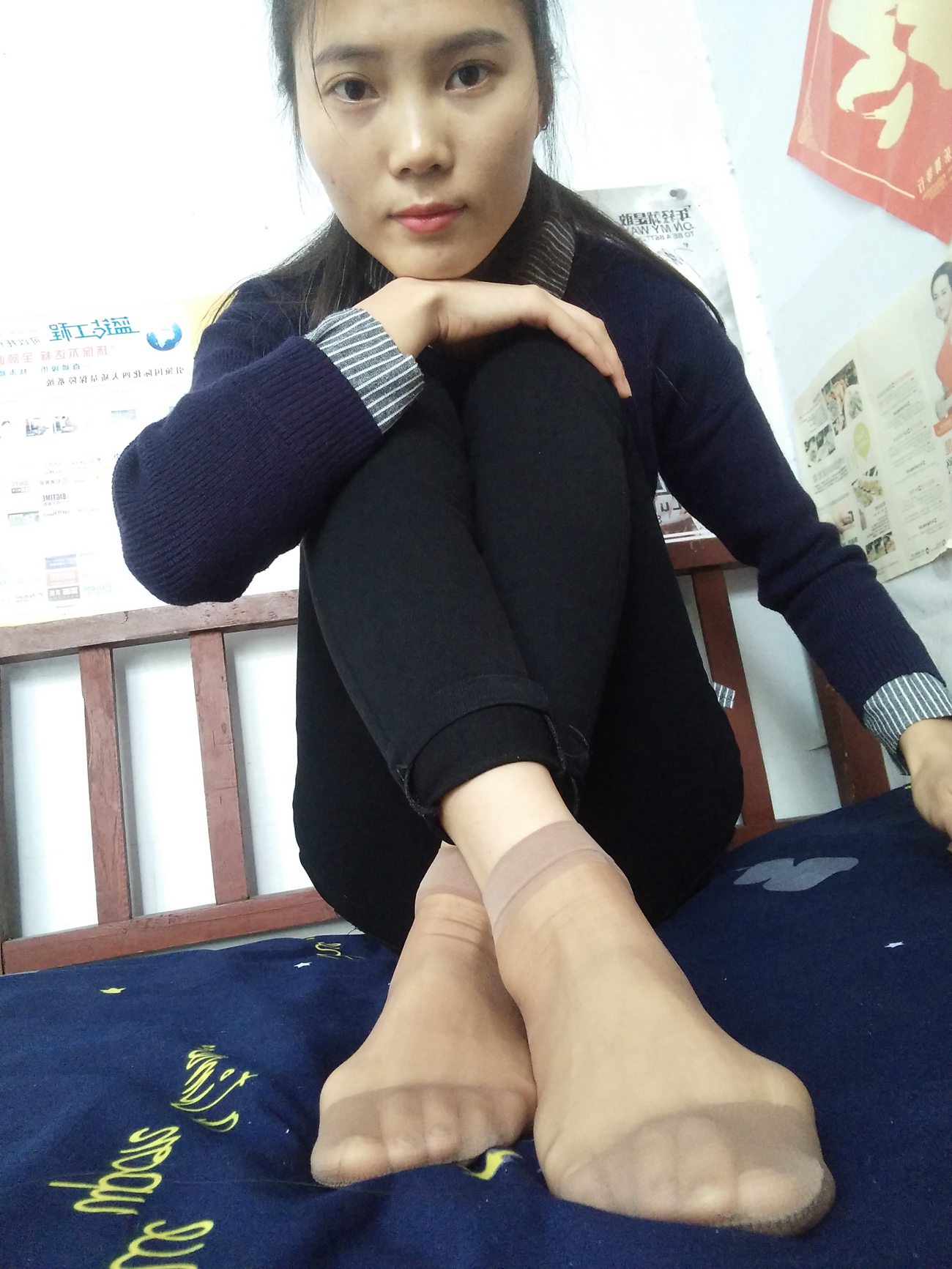 图片[51]-学妹校园寝室短丝系列005期 徐璐[52P] – 速更版-美库