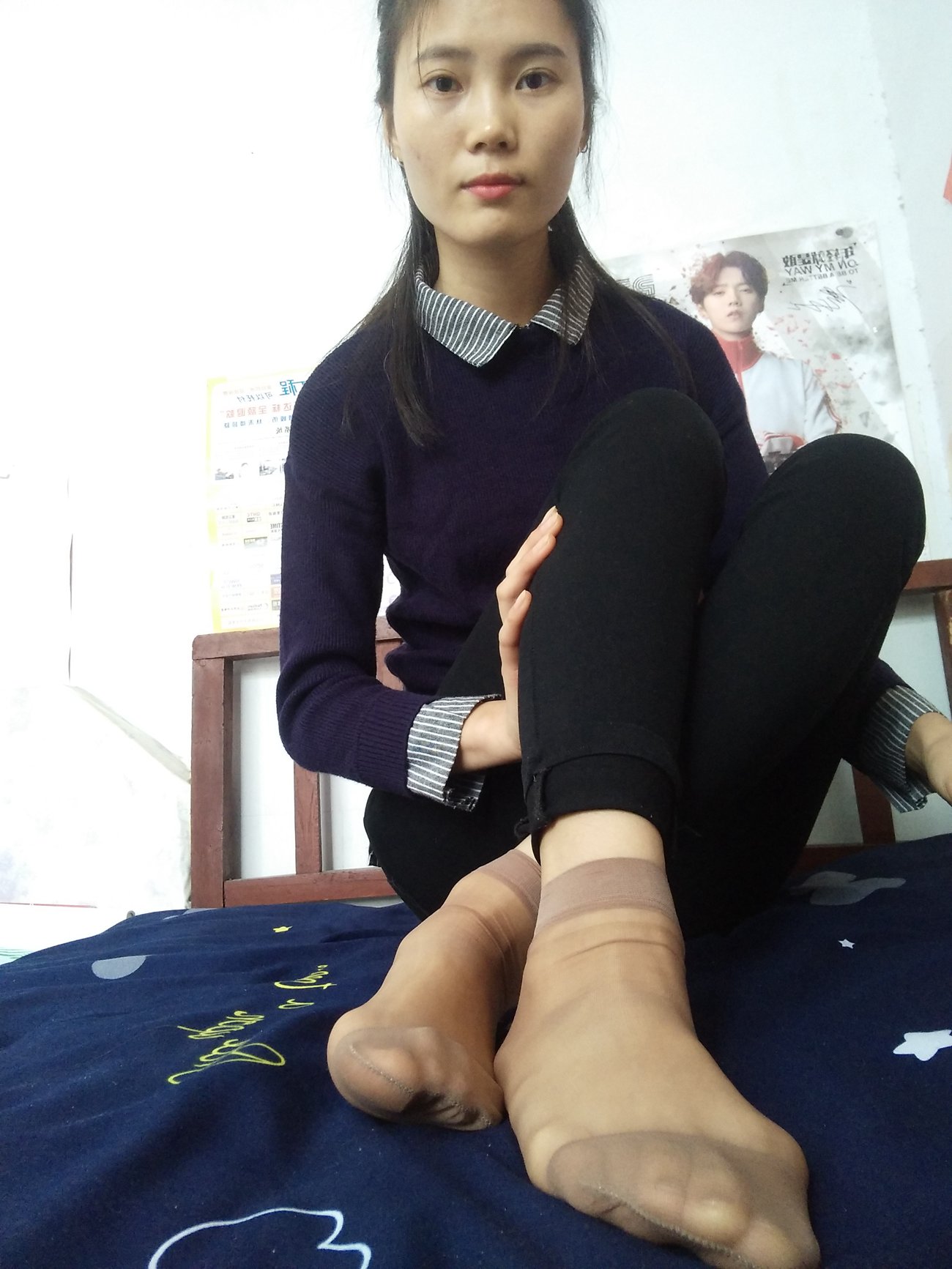 图片[52]-学妹校园寝室短丝系列005期 徐璐[52P] – 速更版-美库