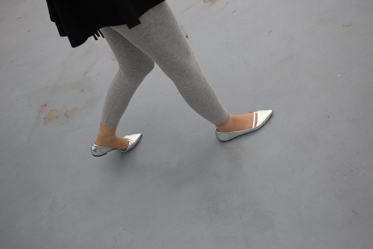 图片[10]-大西瓜爱牙膏-早期作品-Z3-6 空姐灰丝 (5)[87P] – 速更版-美库