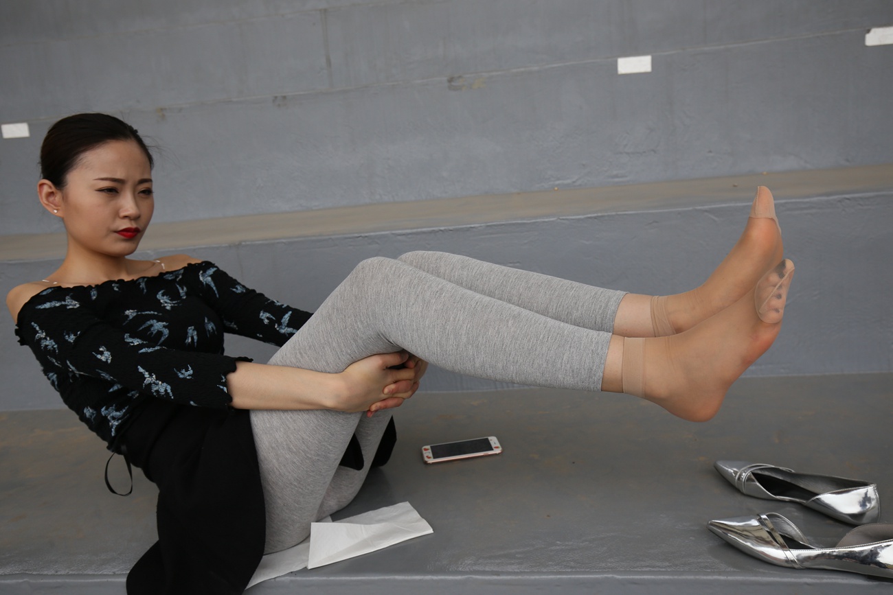 图片[26]-大西瓜爱牙膏-早期作品-Z3-6 空姐灰丝 (4)[59P] – 速更版-美库