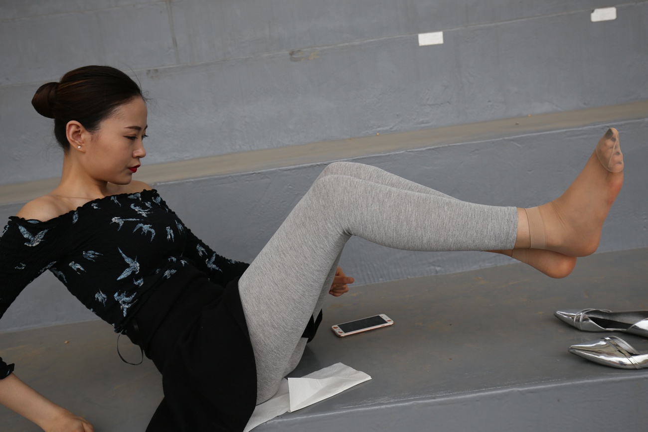 图片[29]-大西瓜爱牙膏-早期作品-Z3-6 空姐灰丝 (4)[59P] – 速更版-美库