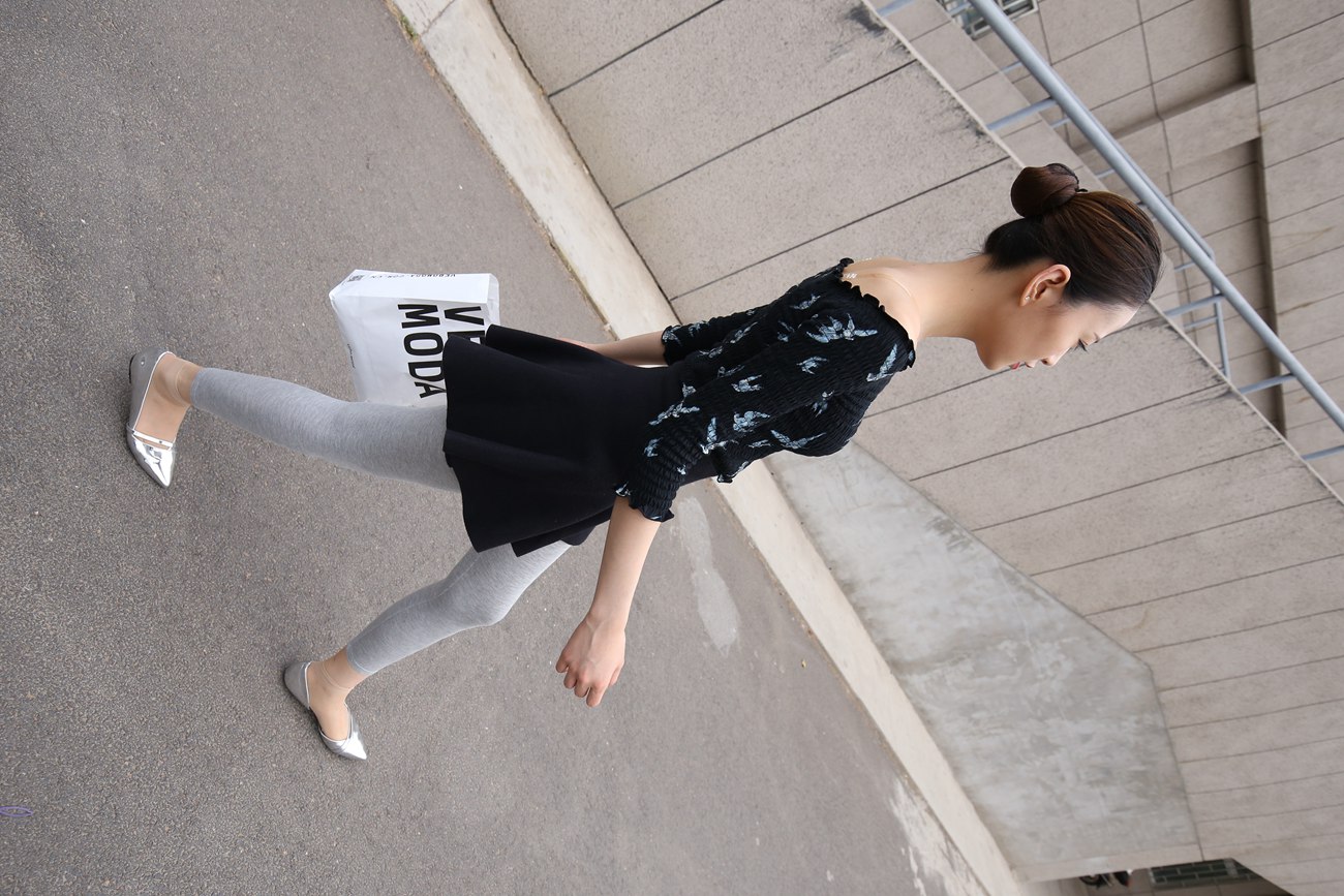 图片[19]-大西瓜爱牙膏-早期作品-Z3-6 空姐灰丝 (5)[87P] – 速更版-美库