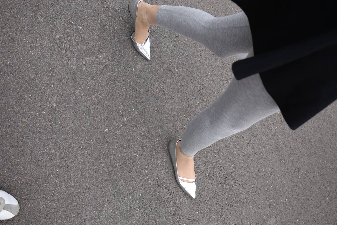 图片[30]-大西瓜爱牙膏-早期作品-Z3-6 空姐灰丝 (5)[87P] – 速更版-美库