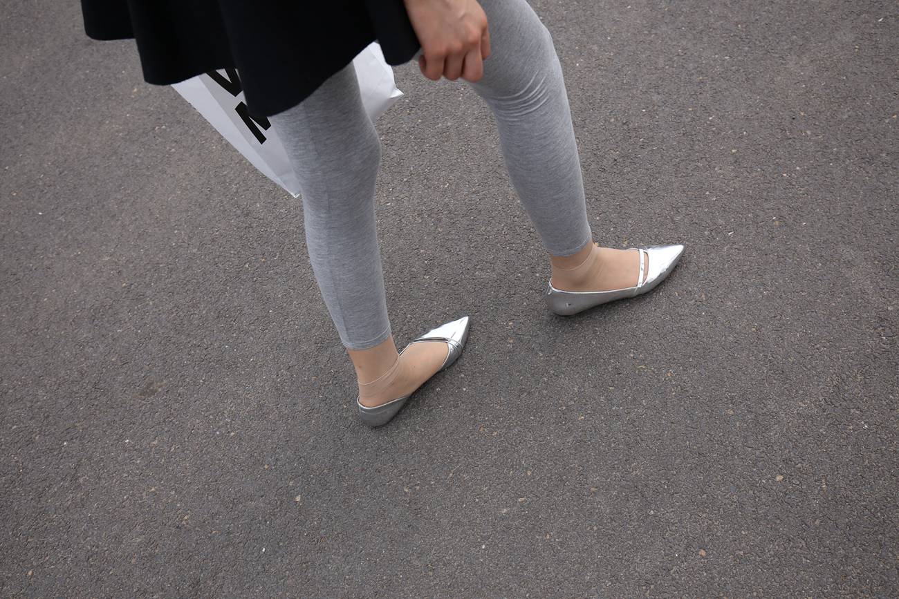 图片[34]-大西瓜爱牙膏-早期作品-Z3-6 空姐灰丝 (5)[87P] – 速更版-美库