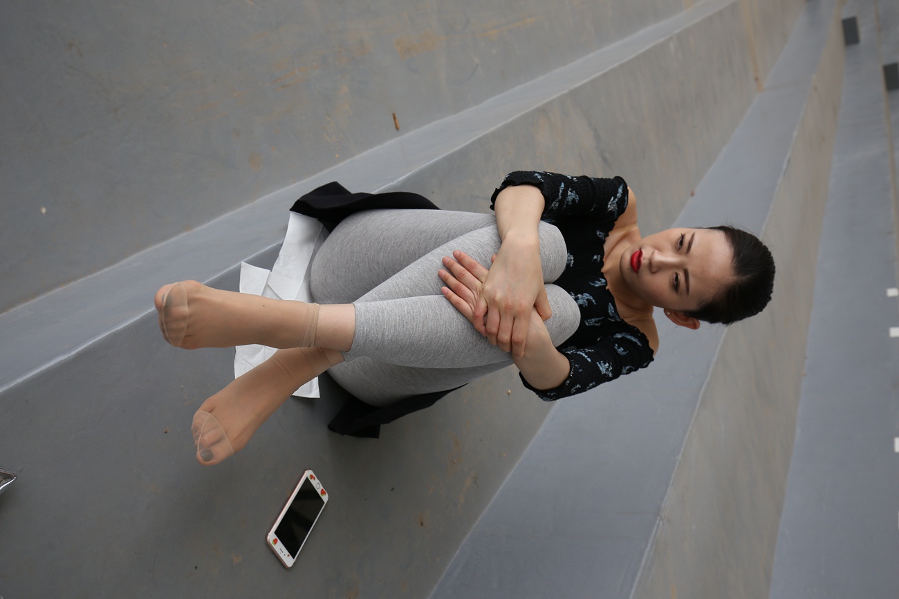 图片[51]-大西瓜爱牙膏-早期作品-Z3-6 空姐灰丝 (4)[59P] – 速更版-美库