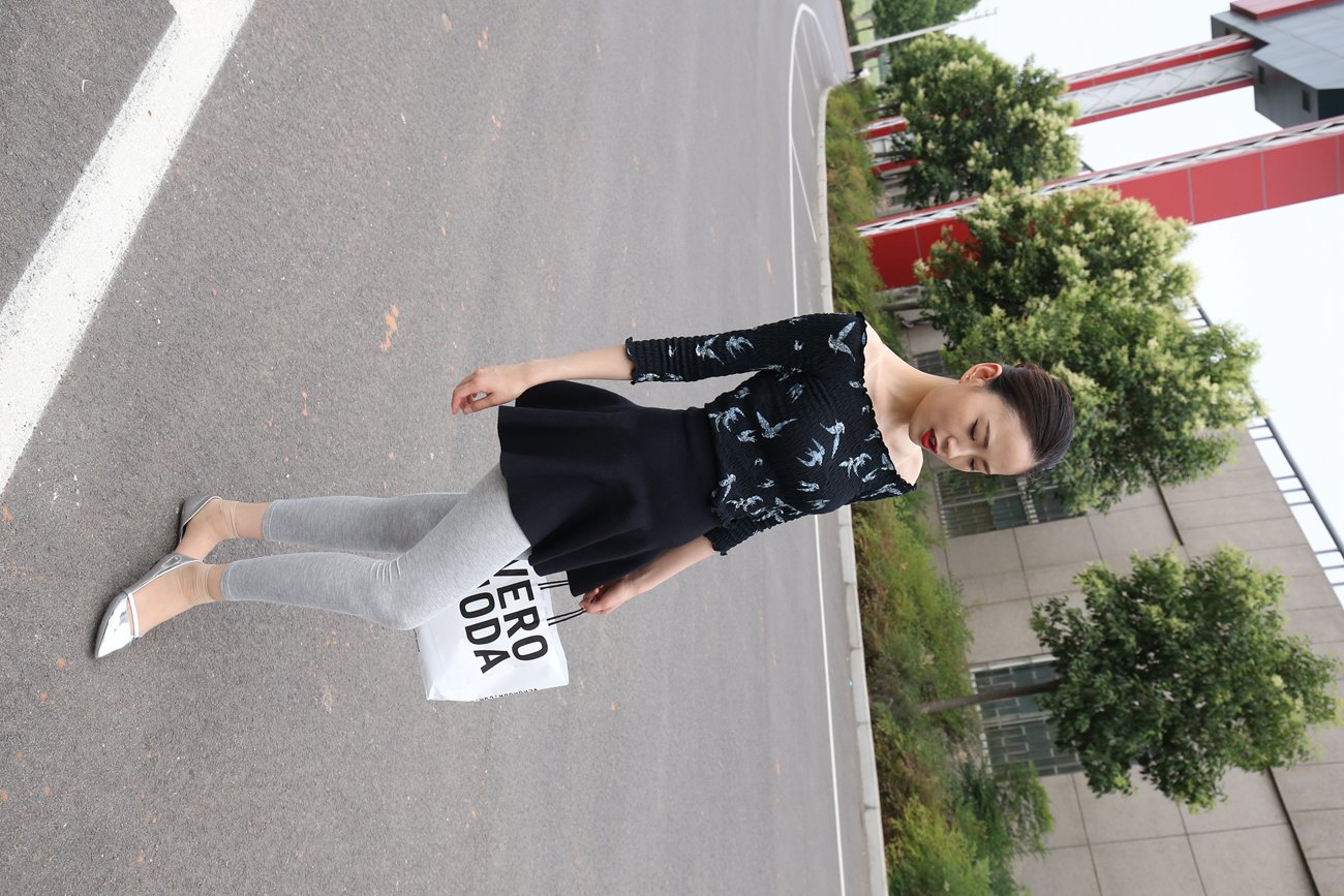 图片[43]-大西瓜爱牙膏-早期作品-Z3-6 空姐灰丝 (5)[87P] – 速更版-美库