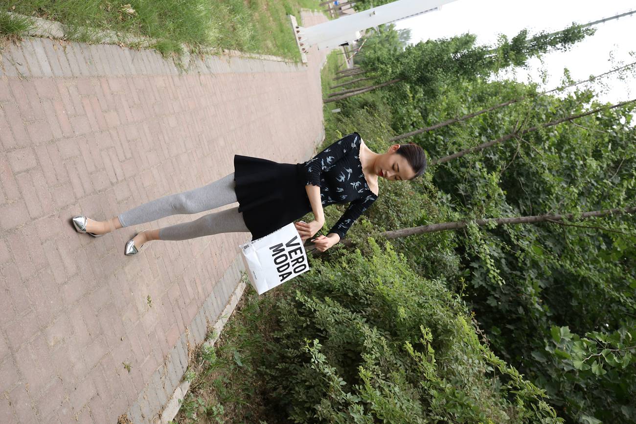 图片[45]-大西瓜爱牙膏-早期作品-Z3-6 空姐灰丝 (5)[87P] – 速更版-美库