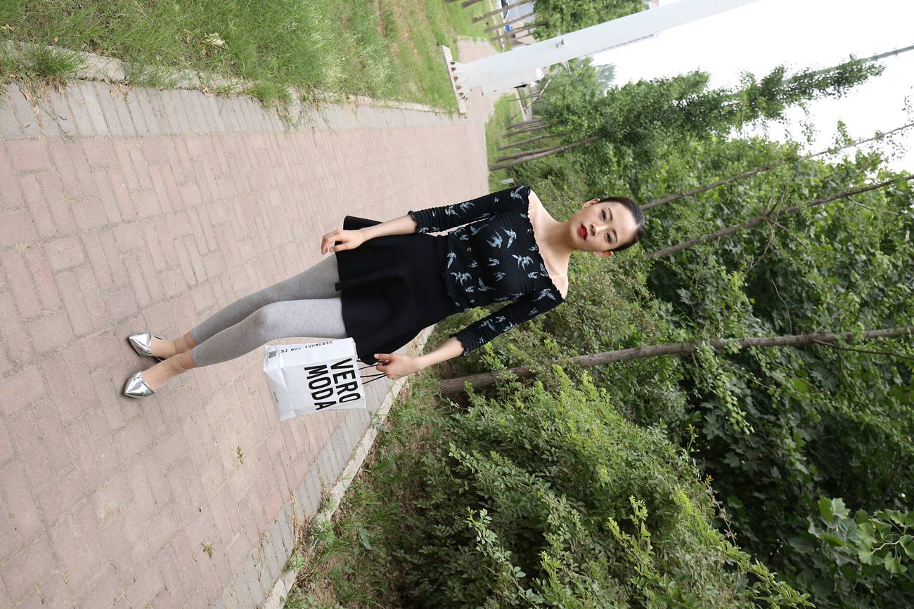 图片[46]-大西瓜爱牙膏-早期作品-Z3-6 空姐灰丝 (5)[87P] – 速更版-美库