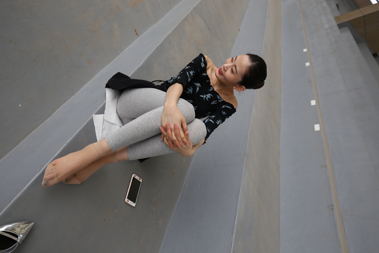 图片[56]-大西瓜爱牙膏-早期作品-Z3-6 空姐灰丝 (4)[59P] – 速更版-美库