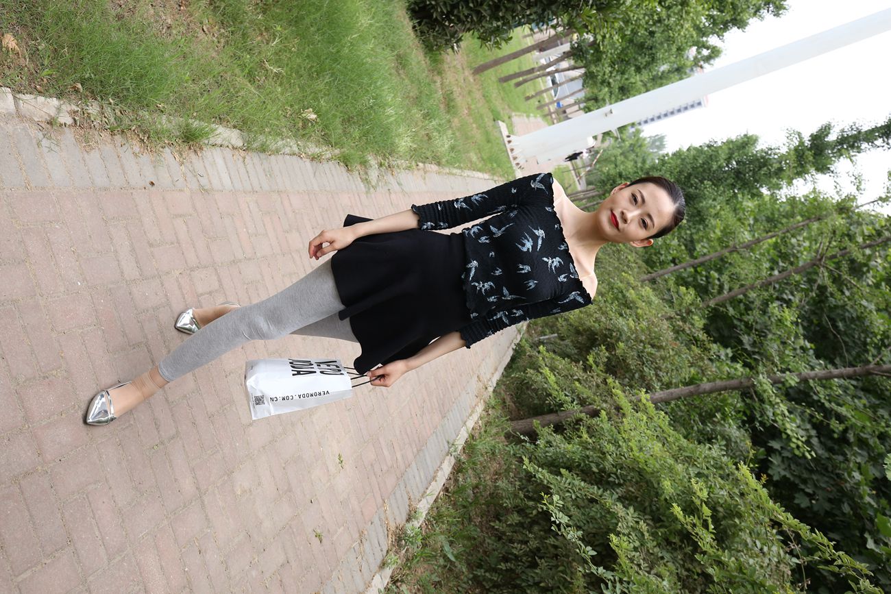 图片[47]-大西瓜爱牙膏-早期作品-Z3-6 空姐灰丝 (5)[87P] – 速更版-美库