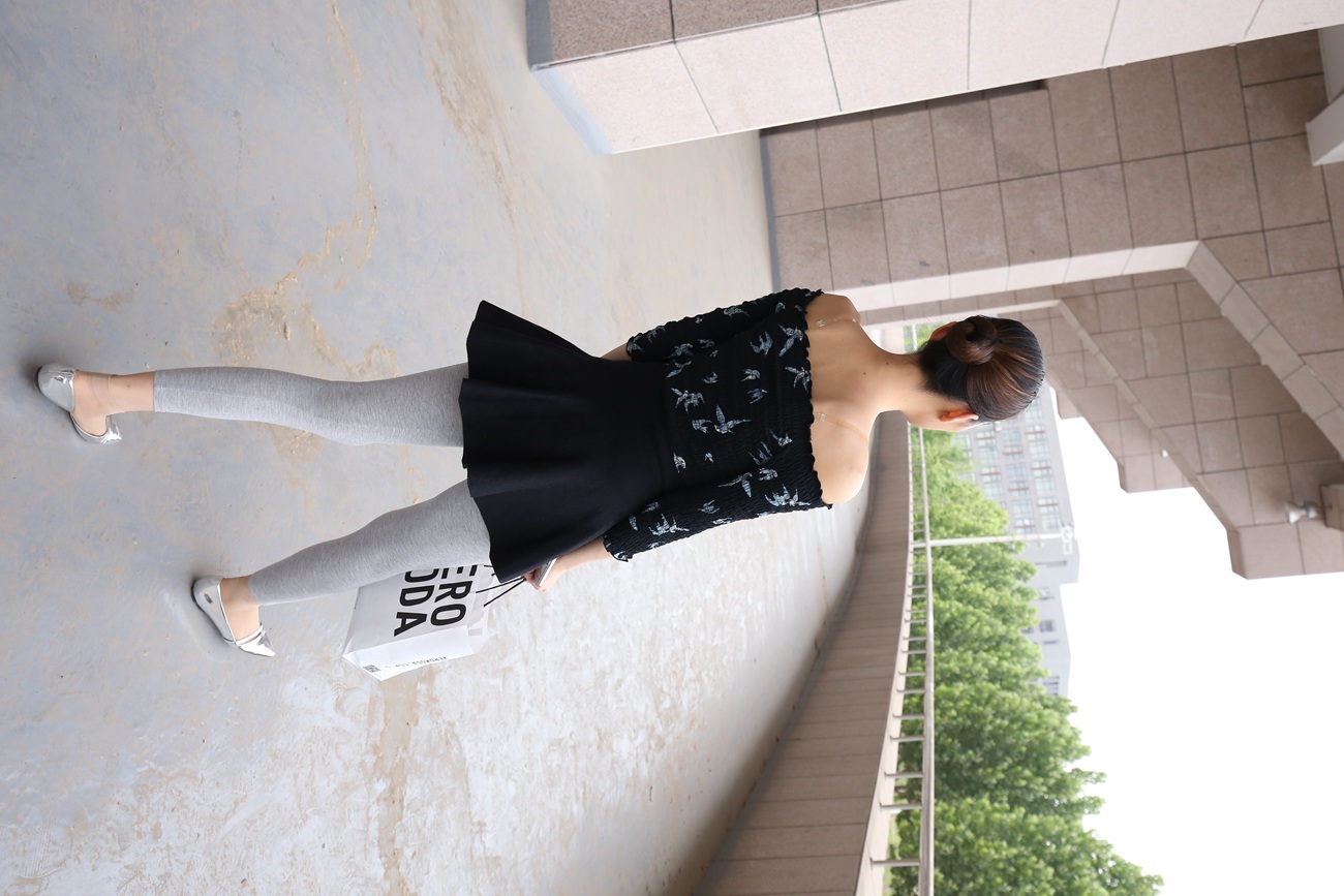 图片[58]-大西瓜爱牙膏-早期作品-Z3-6 空姐灰丝 (4)[59P] – 速更版-美库