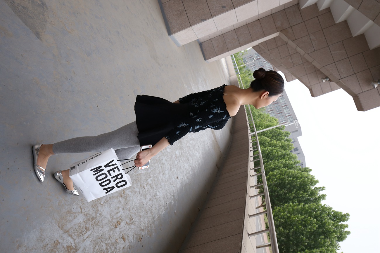 图片[63]-大西瓜爱牙膏-早期作品-Z3-6 空姐灰丝 (4)[59P] – 速更版-美库