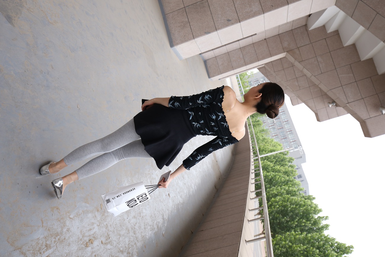 图片[64]-大西瓜爱牙膏-早期作品-Z3-6 空姐灰丝 (4)[59P] – 速更版-美库